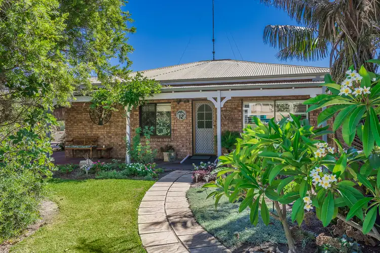 12 Driftwood Road, Silver Sands WA 6210