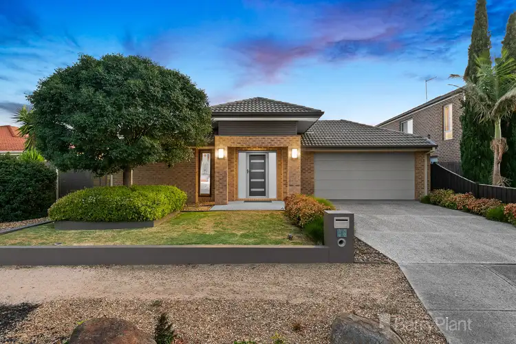 28 The Springs Close, Narre Warren South VIC 3805
