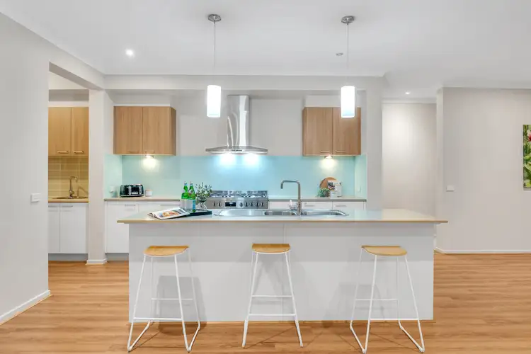 Sixth view of Homely house listing, 3 Jubilee Lane, Craigieburn VIC 3064