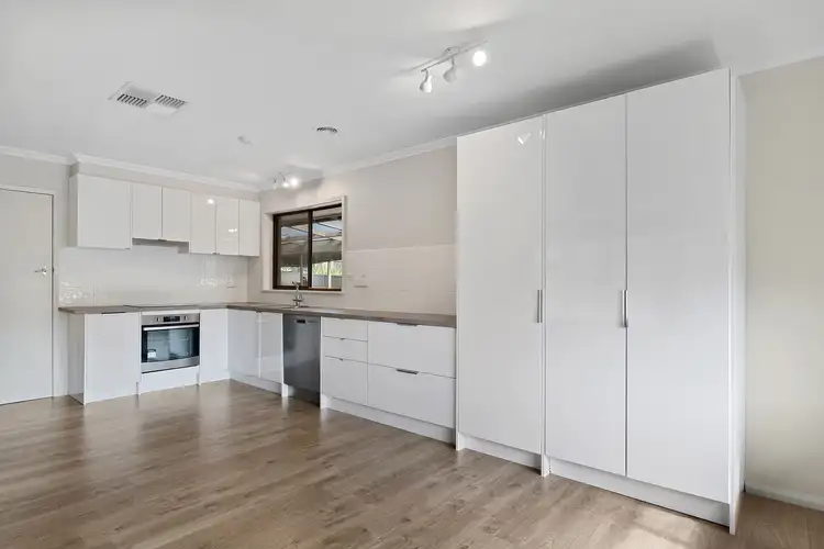 Main view of Homely house listing, 7 Gwenola Court, North Bendigo VIC 3550