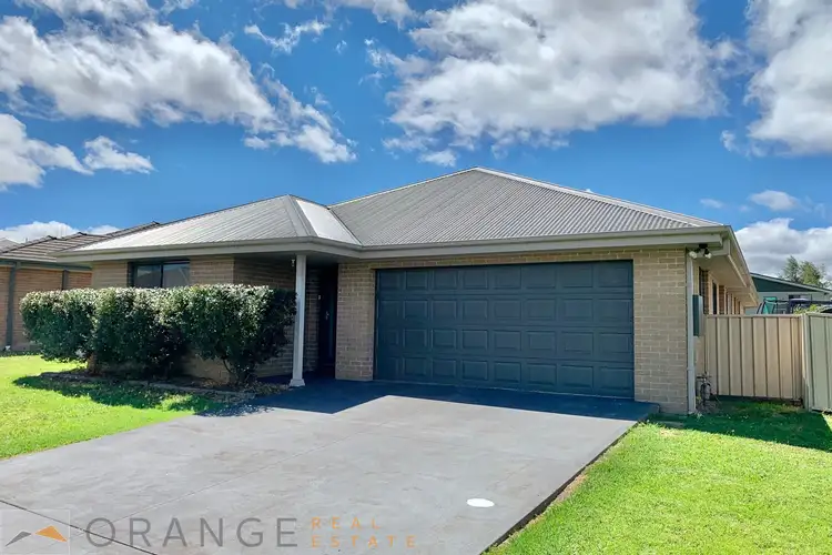 60 Diamond Drive, Orange NSW 2800