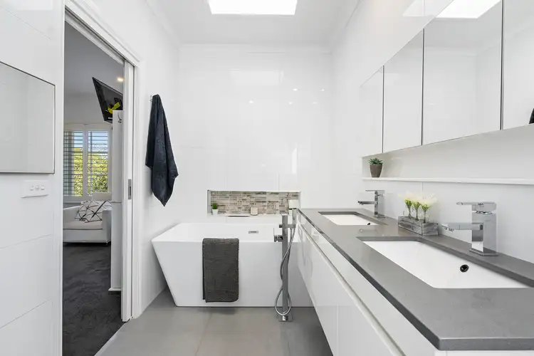 Fourth view of Homely townhouse listing, 1/45 Jupiter Street, Caulfield South VIC 3162