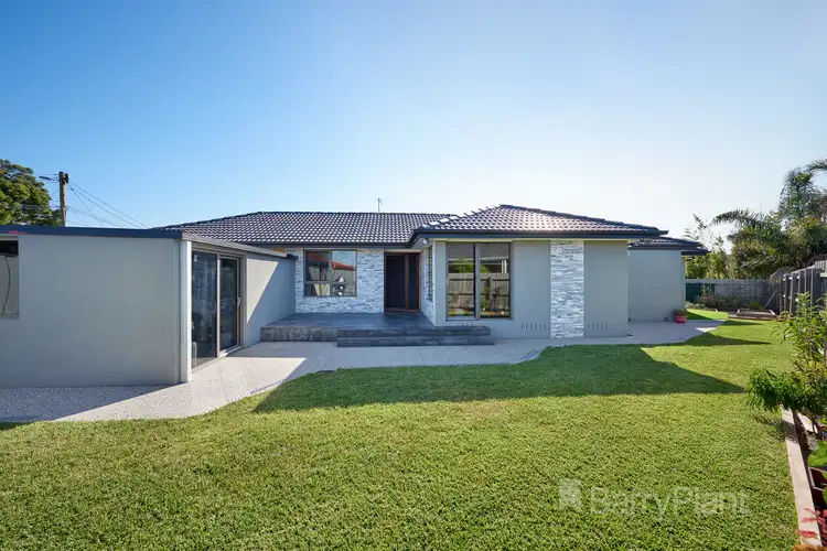 5 Naomi Court