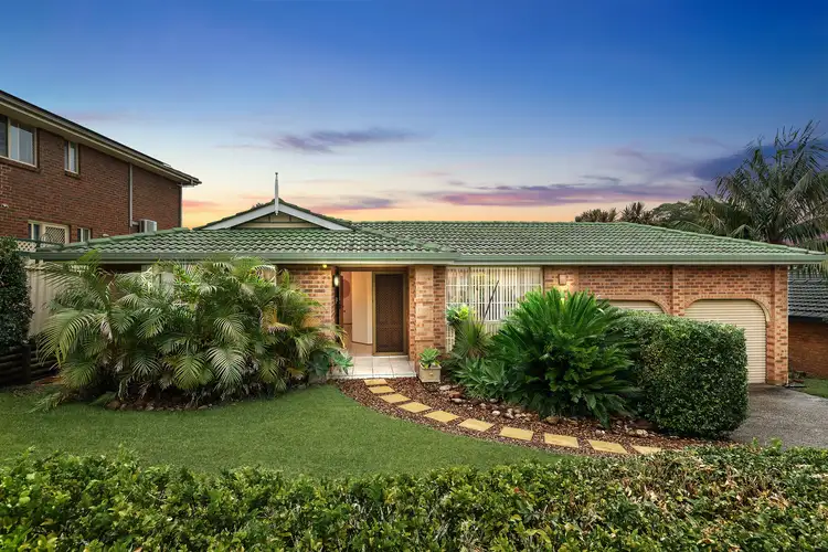 32 Treeland Road, Green Point NSW 2251