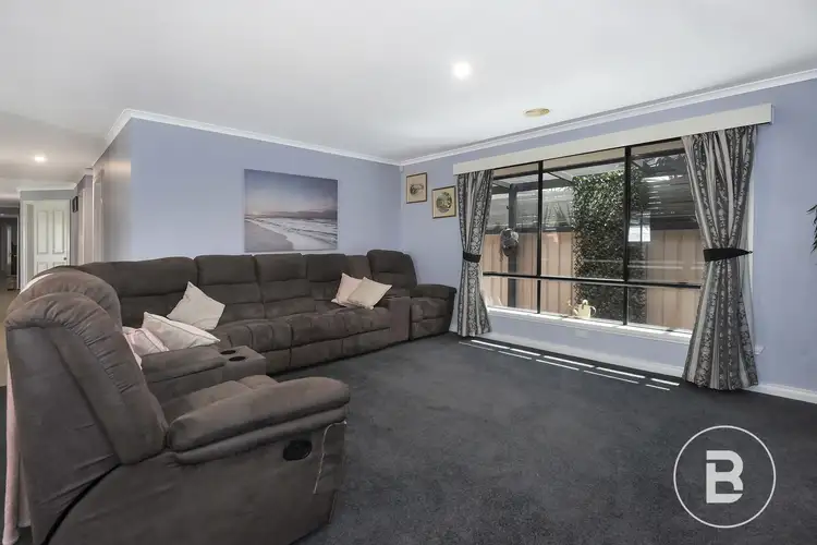 Second view of Homely house listing, 7 Ashbourne Court, Alfredton VIC 3350