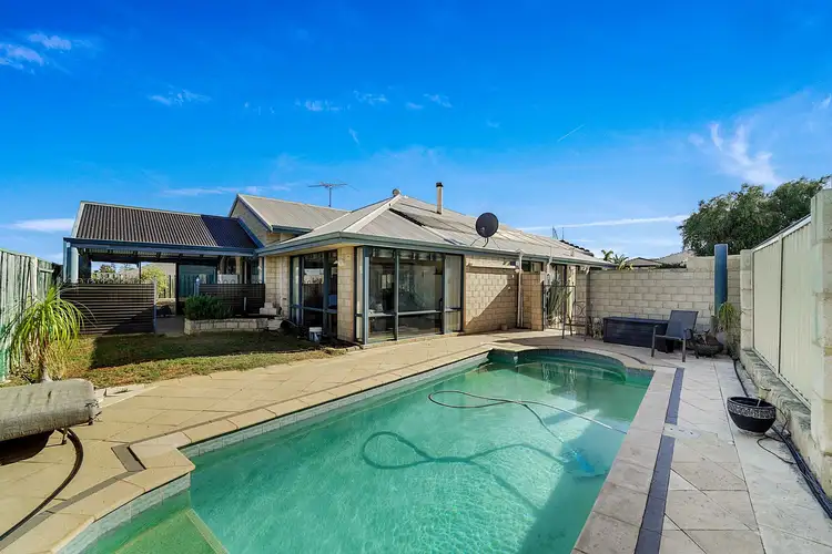 8 Faro Way, Mindarie WA 6030