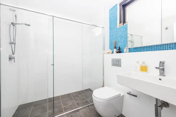 Fifth view of Homely unit listing, 402/16-22 Sturdee Parade, Dee Why NSW 2099