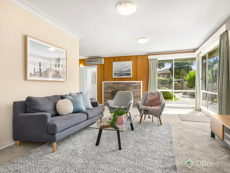 Second view of Homely house listing, 5 Thomas Court, Parkdale VIC 3195