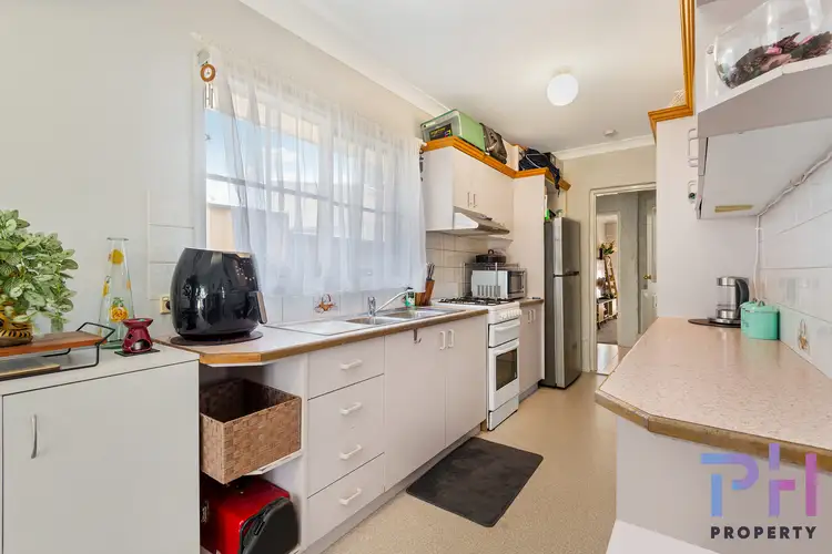 Fifth view of Homely semi-detached listing, 28 Brown Street, California Gully VIC 3556