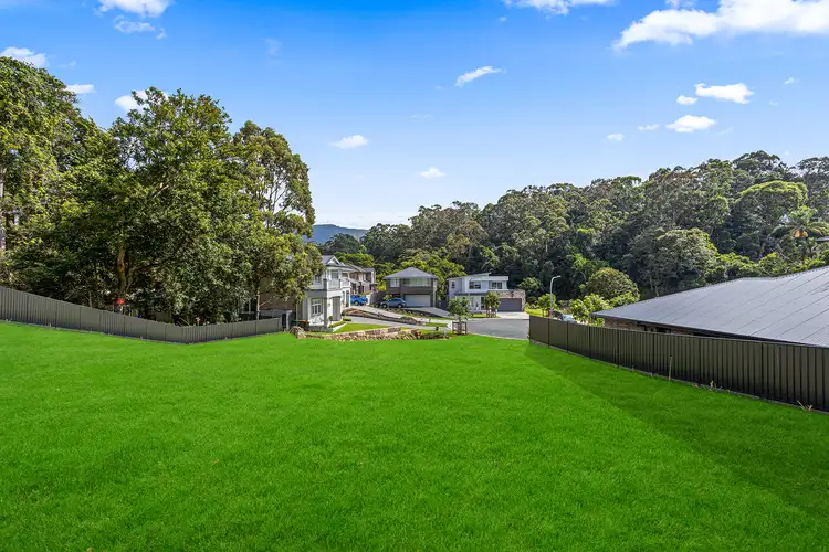 5 Truscott Place, Figtree NSW 2525