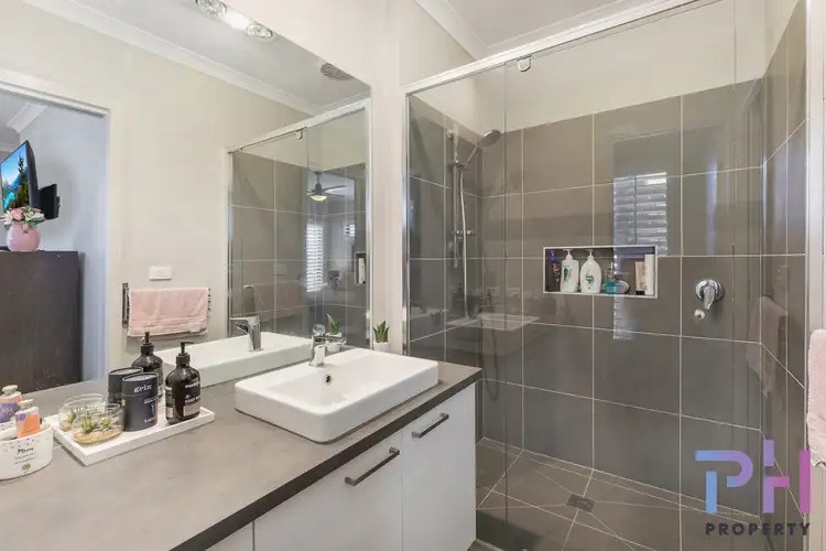 Fifth view of Homely house listing, 40 Greenfield Drive, Epsom VIC 3551