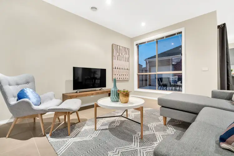 Sixth view of Homely house listing, 5 Ajana Drive, Craigieburn VIC 3064