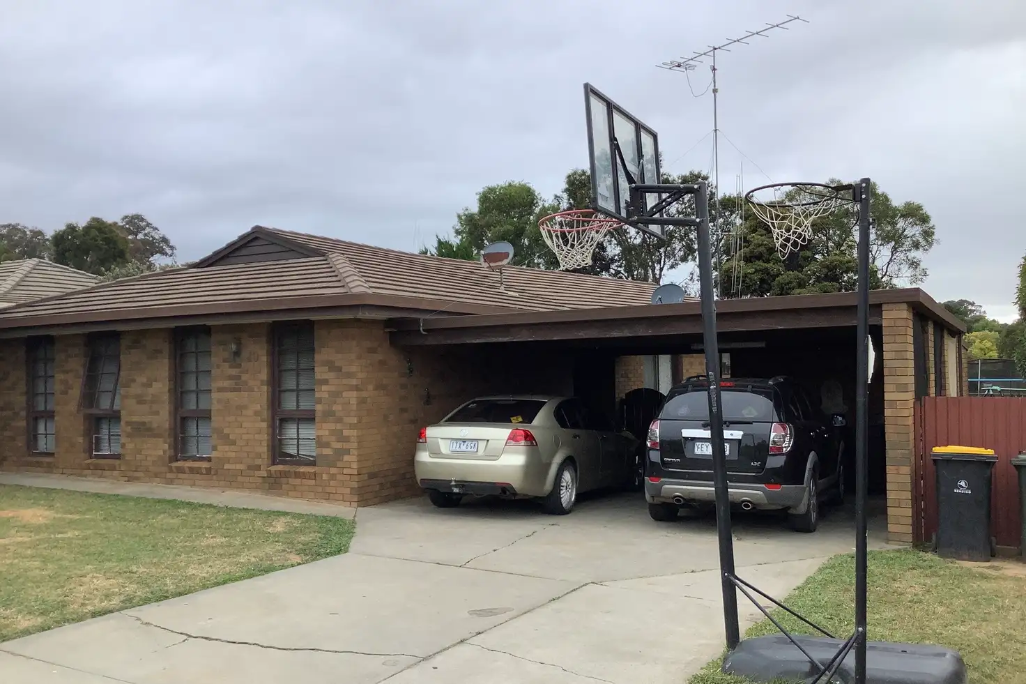 Main view of Homely house listing, 10 Cheriton Drive, Strathdale VIC 3550