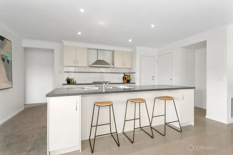 Fourth view of Homely house listing, 3 Reynard Place, Cranbourne East VIC 3977
