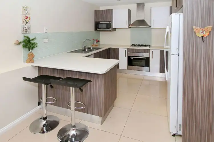 Third view of Homely townhouse listing, 2/106 Darebin Boulevard, Reservoir VIC 3073