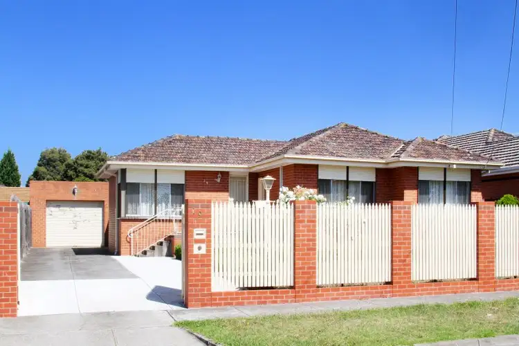 19 Gourock Street, Reservoir VIC 3073