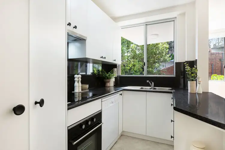 Fourth view of Homely unit listing, 16/27 Reynolds Street, Cremorne NSW 2090