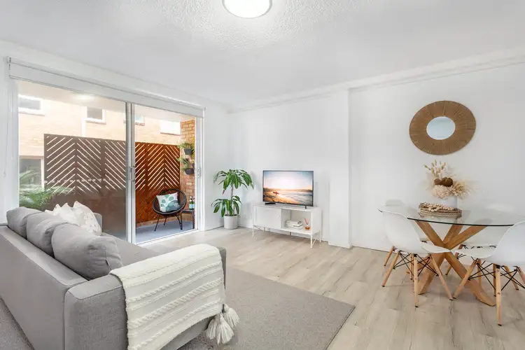 Main view of Homely apartment listing, 2/89 Pacific Parade, Dee Why NSW 2099