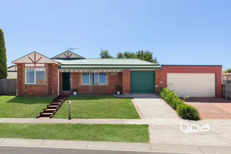 4 Lalor Crescent, Sunbury VIC 3429