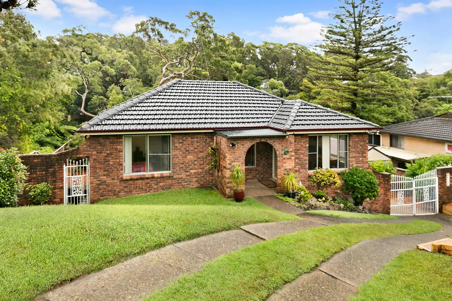 Main view of Homely house listing, 27 Burraddar Avenue, Engadine NSW 2233