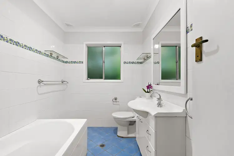 Fifth view of Homely house listing, 27 Burraddar Avenue, Engadine NSW 2233