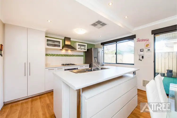 Sixth view of Homely house listing, 4/194 Boardman Road, Canning Vale WA 6155