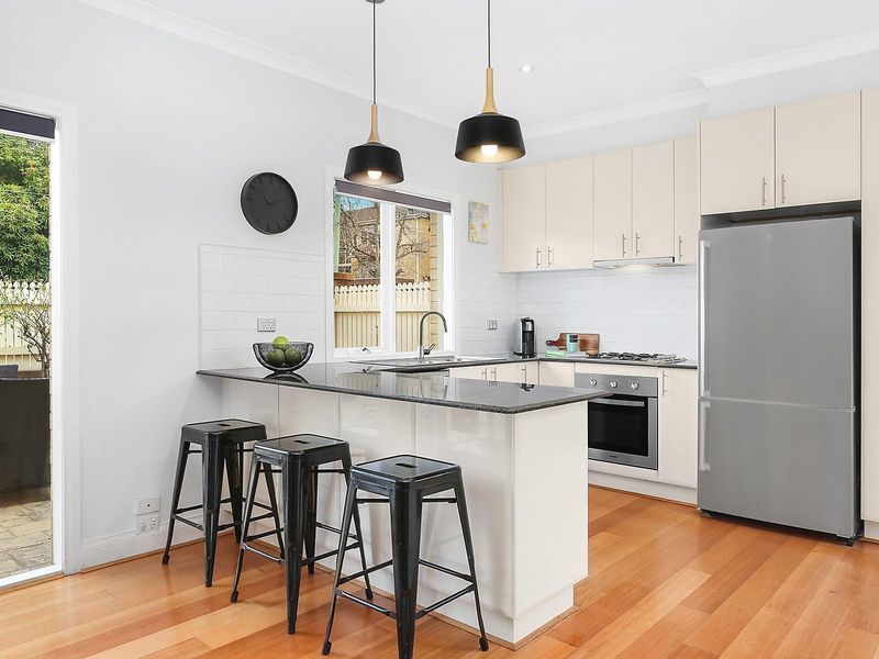 Fourth view of Homely townhouse listing, 2 Oak Grove, Ripponlea VIC 3185