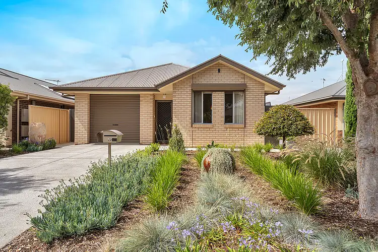 12 Knoll Avenue, Aldinga Beach SA 5173