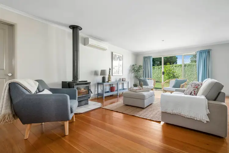 Fourth view of Homely house listing, 1 Pine Close, Woodend VIC 3442