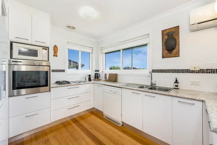 Fourth view of Homely unit listing, 5 Nunns Road, Mornington VIC 3931