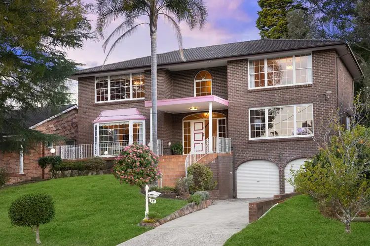 11 Lawson Parade, St Ives NSW 2075