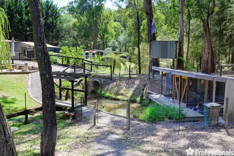 Third view of Homely house listing, 325 Glenview Road, Launching Place VIC 3139