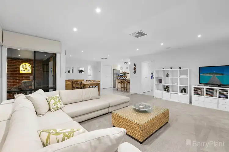 Sixth view of Homely house listing, 9 Jacaranda Way, Pakenham VIC 3810