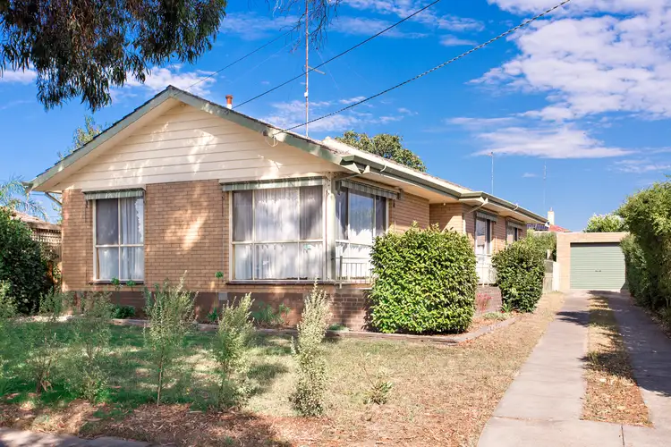 1 Malmesbury Street, Wendouree VIC 3355