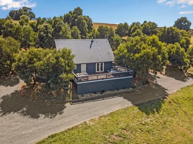 807 Greenhills Road, Blackwood VIC 3458