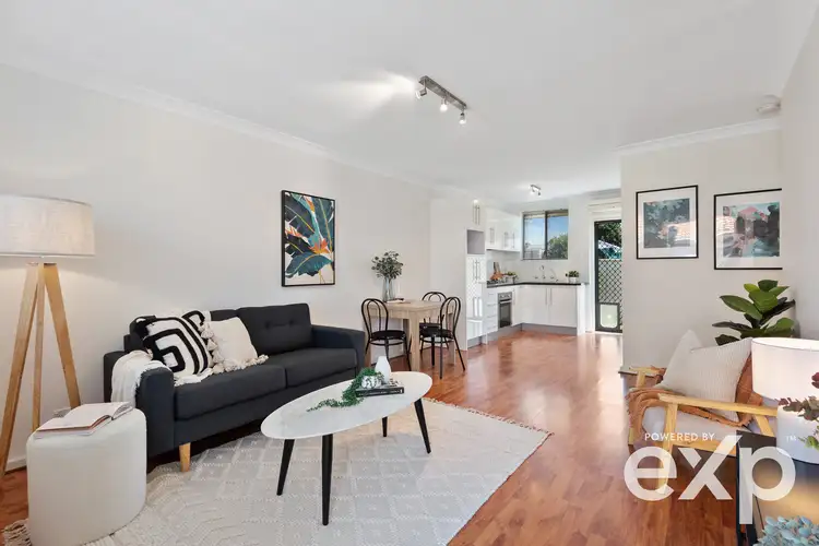 2/10 Strathmont Avenue, Gilles Plains SA 5086