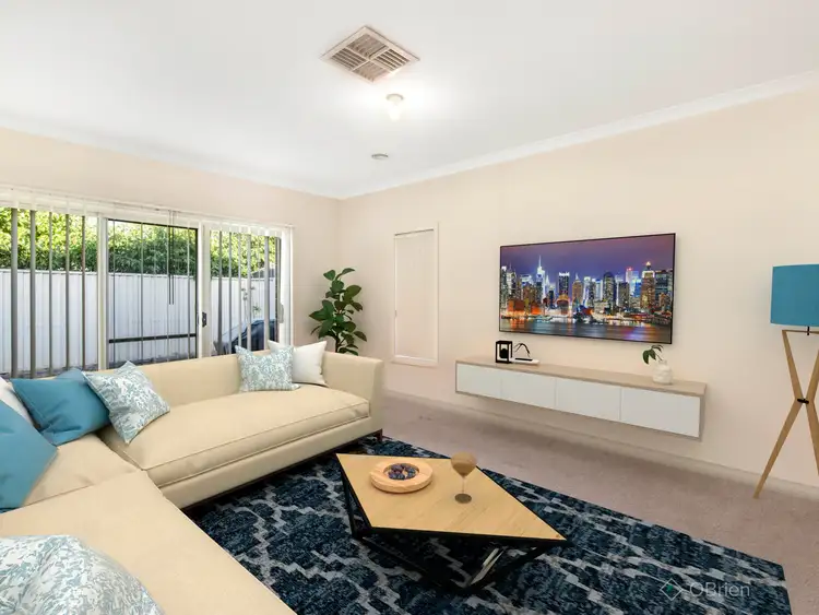 Fifth view of Homely house listing, 4 MacAlister Place, Pakenham VIC 3810