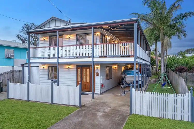 34 Shields Street, Redcliffe QLD 4020