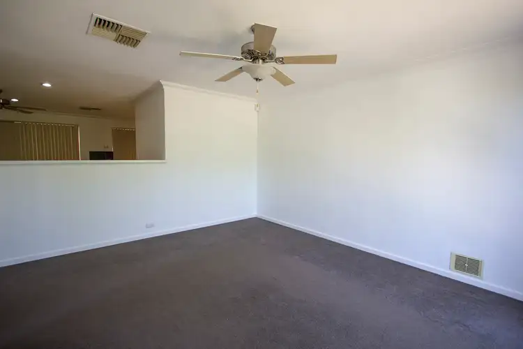 Seventh view of Homely house listing, 45 Guinivere Way, Camillo WA 6111