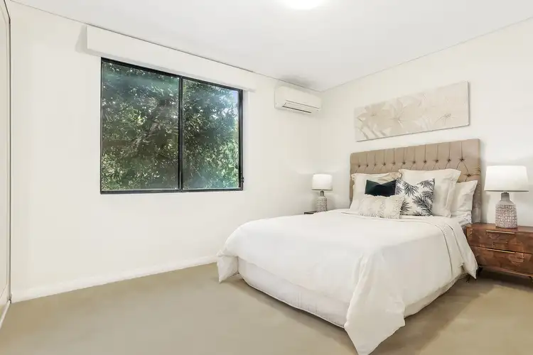 Fifth view of Homely apartment listing, 4/1 Bennett Street, Bondi NSW 2026