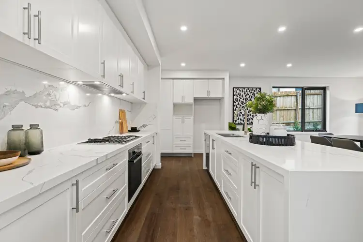 Fourth view of Homely townhouse listing, 2/5 Aurisch Avenue, Glen Waverley VIC 3150