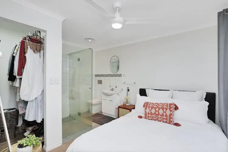 Second view of Homely house listing, 17 Jagera Close, Kamerunga QLD 4870
