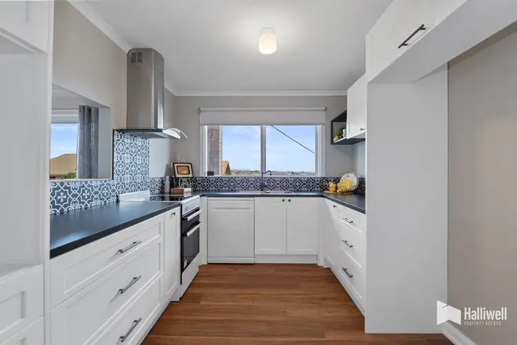 Sixth view of Homely house listing, 5 Cliffden Court, East Devonport TAS 7310