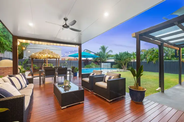 10 Helsham Street, Point Vernon QLD 4655