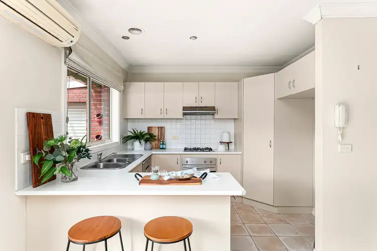 Fifth view of Homely unit listing, 3/11 Dagonet Street, Strathmore VIC 3041