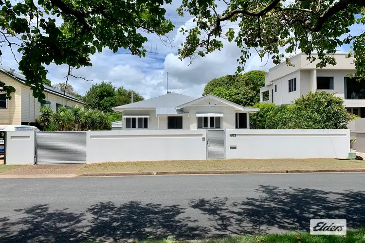 602 Esplanade, Urangan QLD 4655