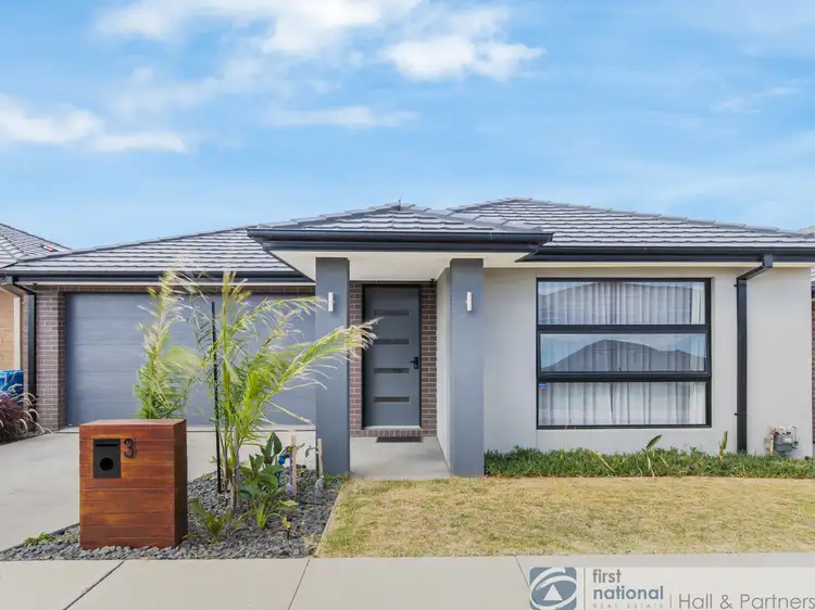 3 Bainton Avenue, Clyde VIC 3978