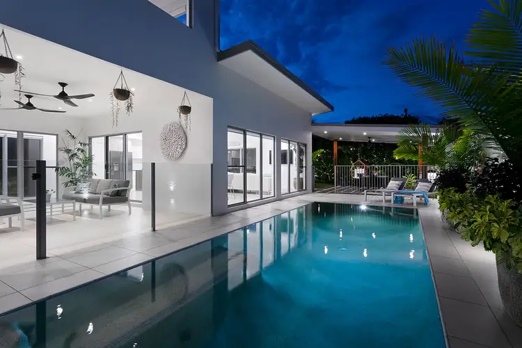11 Waterline Close, Mount Coolum QLD 4573