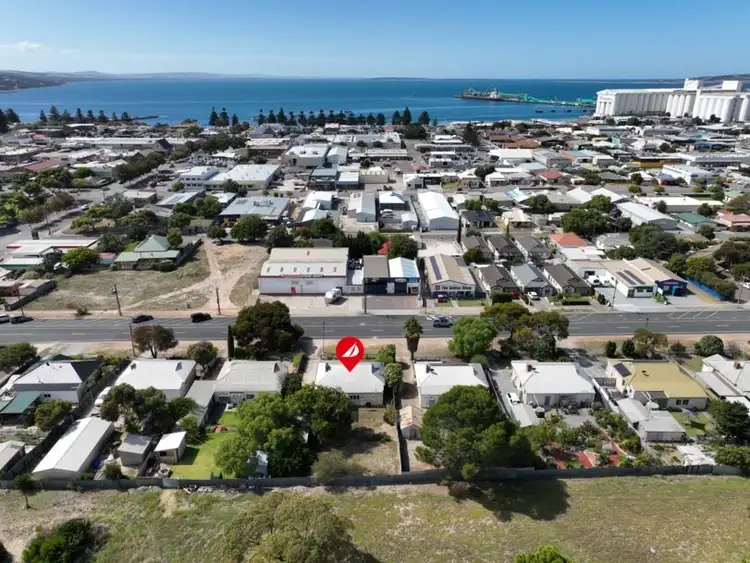 8 Blackman Place, Port Lincoln SA 5606