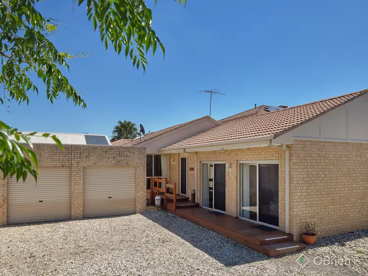 5 Cobungra Court, Hallam VIC 3803